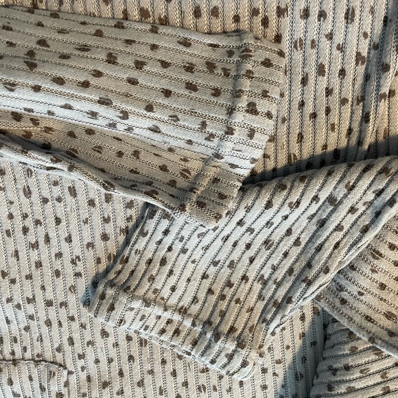 Claudel/NEW Pajama Set Long Sleeves - Picture 3 of 5